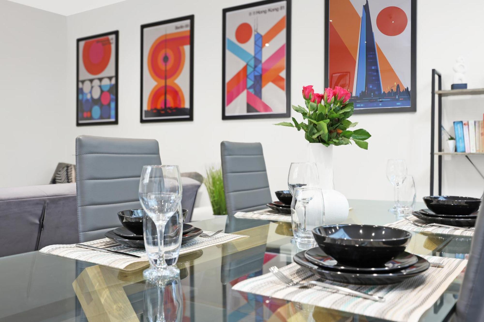 Luxury 3 Bedroom House In Limehouse, Close To City! Sleeps 6-8! Londres