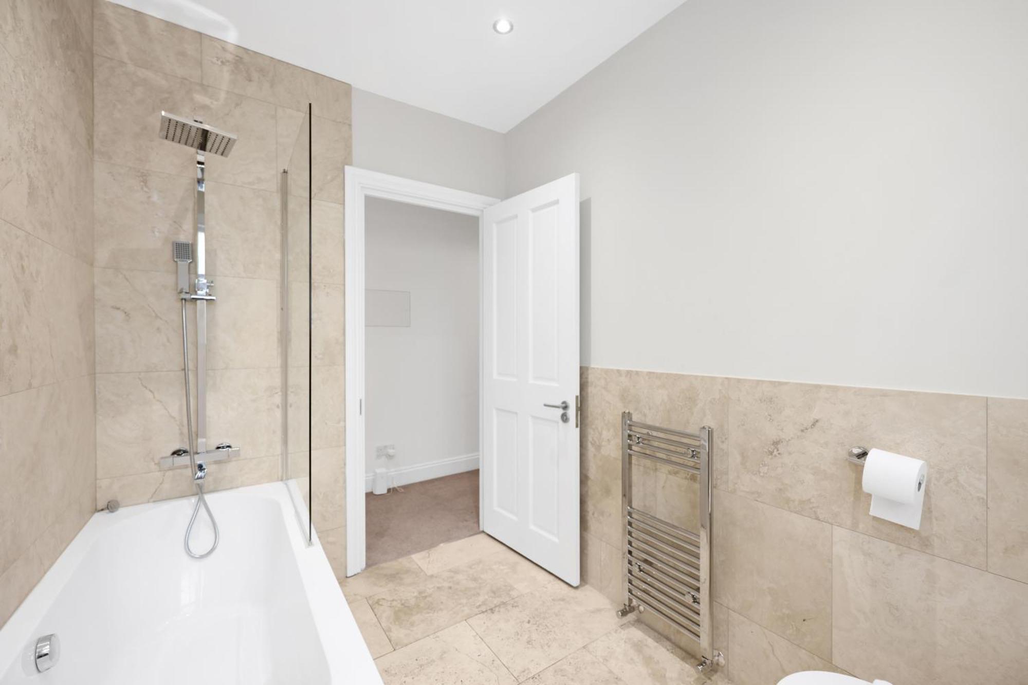 Luxury 3 Bedroom House In Limehouse, Close To City! Sleeps 6-8! Londres