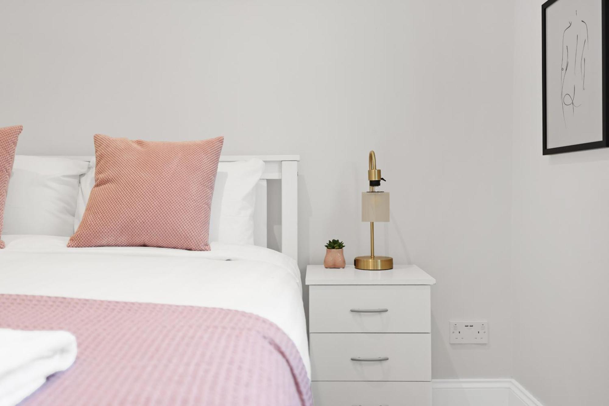 Appartement Luxury 3 Bedroom House In Limehouse, Close To City! Sleeps 6-8!